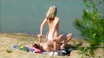 Spy on Blonde GF Amateur Hidden Cam Sex at Lake