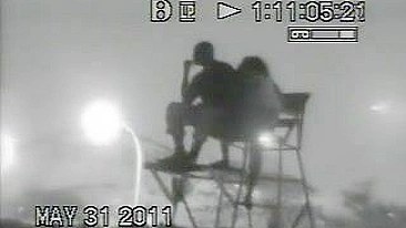 Exposed on the Beach - Amateur Hidden Cam Porn at Memorial Day