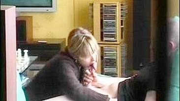 Amateur French MILF Hidden Cam Blowjob Cumshot