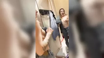 Bitch show your tits - That's what best g-friends do!