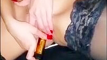 German Slut Jeanette Homemade Masturbation with Dildo and Blowjob