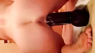 Masturbating with Big Dildos - Amateur Cowgirls Ride Creamy Pussies