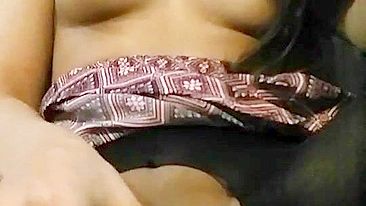 Amateur Asian Masturbates with Dildo & Homemade Video