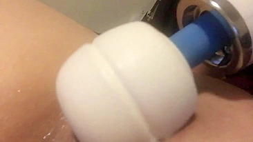 Amateur Girlfriend Perfect Shaved Pussy Masturbates with Cum as Lube