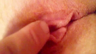 Redhead Masturbates with Hairy Pussy in Amateur Homemade Video