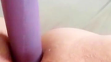 Chubby Amateur Creamy Pussy Masturbates with Dildo & Moans in Tight Selfie