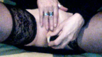 Mature Brunette MILF with BJ & Dildo Masturbation