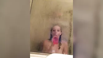 Homemade Masturbation with Sex Toys in Shower / XXX Amateur