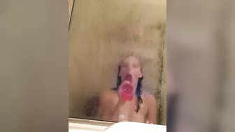Homemade Masturbation with Sex Toys in Shower / XXX Amateur