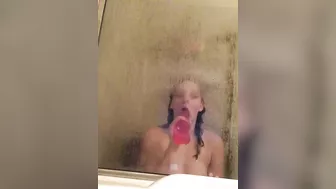 Homemade Masturbation with Sex Toys in Shower / XXX Amateur