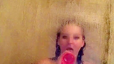 Homemade Masturbation with Sex Toys in Shower / XXX Amateur