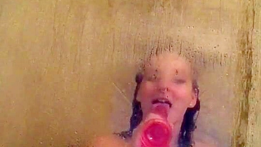 Homemade Masturbation with Sex Toys in Shower / XXX Amateur