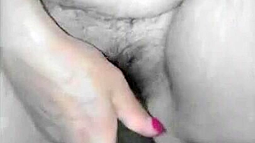 Homemade Masturbation with Hairy Pussy & Dildo / XXX Amateur BBW