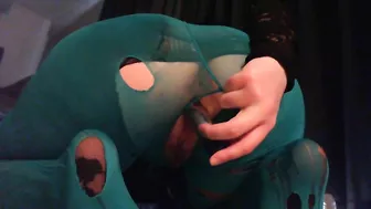 Masturbating with Ripped Stockings & Sex Toys - Amateur Porn