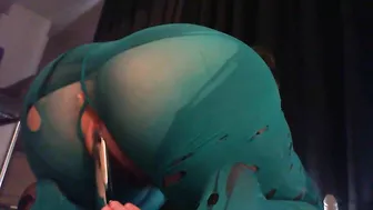 Masturbating with Ripped Stockings & Sex Toys - Amateur Porn