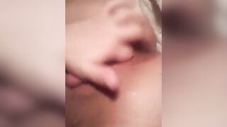 Masturbating with Big Lips & Squirting - Amateur Homemade