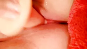 Amateur Masturbates with Dildo & Squirts Wet Pussy in Homemade Video