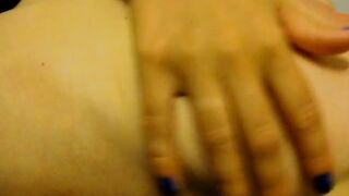 Amateur Blonde MILF Wife Masturbates on Homemade Video