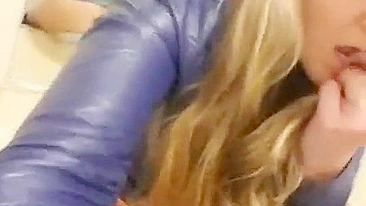 Homemade Masturbation with Sex Toys by Hipster Blonde Amateur