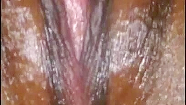 Unleashing Ebony Amateur Squirt with Homemade Masturbation