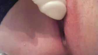 Amateur Squirts with Dildo in Homemade Masturbation Orgasm