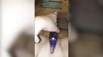 MILF Pussy Blasted by Toy in Masturbation Orgasm