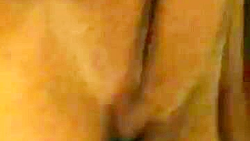 Masturbation Latina Style - Amateur BBW Fingered Homemade