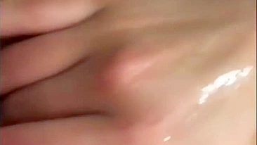 Solo Masturbation by Young Girlfriend in Bathtub