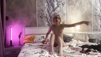 Blonde Babe Sensual Masturbation with Dildo - Amateur Homemade Video