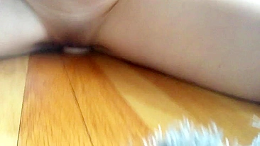 Amateur Masturbation Selfies with Wet Pussy Squirts and Dildo Ride Orgasms