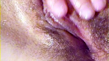 Hairy Pussy Masturbation by Amateur Bettina from Hannover