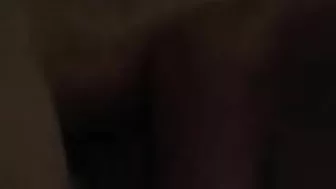 Chubby Amateur Fingers Her Pussy in Homemade Masturbation Selfie