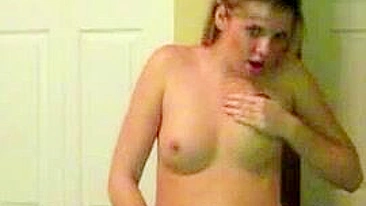Blonde Teen Finger Fucks Herself to Orgasm in Homemade Porn!