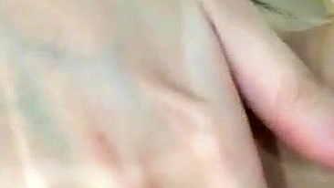Asian Amateur Creamy Pussy Fingered Homemade Masturbation Orgasm Squirt