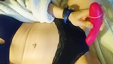 MILF Wife Homemade Masturbation with Sex Toys & Panties