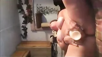 MILF BBW Masturbates with Dildo & Sex Toys in Homemade Amateur Video