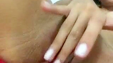 Fingerlicious - Amateur College Girl Homemade Masturbation with Shaved Pussy