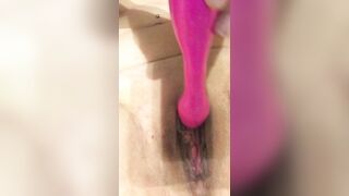 MILF Masturbates with New Dildo and Vibrator in Homemade Porn!