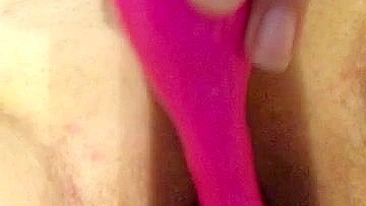 MILF Masturbates with New Dildo and Vibrator in Homemade Porn!