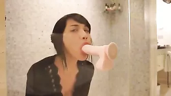 Masturbating Teen Pornstar with Big Tits and Dildo Fucks Herself to Orgasm