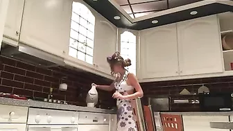 Anal Sluts & Masturbating Amateurs - Homemade Webcam Sex with Dildos!