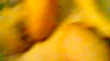 MUSLIM AMERICAN GIRL'S HOT MASTURBATION WITH BIG DILDO!