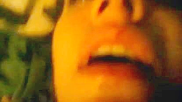 MUSLIM AMERICAN GIRL'S HOT MASTURBATION WITH BIG DILDO!