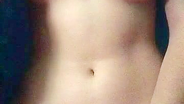 Brunette Babe Solo Sensual Selfies