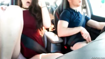 Public Masturbation Blowjob with Brunette Girlfriend