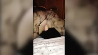 MILF Wife Homemade Masturbation with Sex Toys & Amateur Dildo Fucking