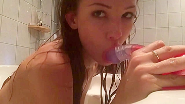 Brunette Teen with Small Tits Masturbates in Bathtub with Dildo - Amateur Homemade Porn!