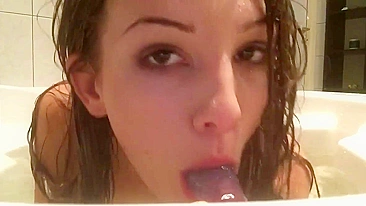 Brunette Teen with Small Tits Masturbates in Bathtub with Dildo - Amateur Homemade Porn!