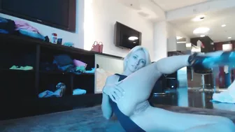 Blonde Amateur Anal & Pussy Masturbation with DP Orgasm