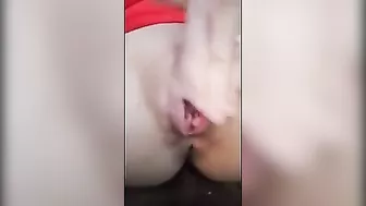 Amateur Masturbation with Big Pussy and Dildos